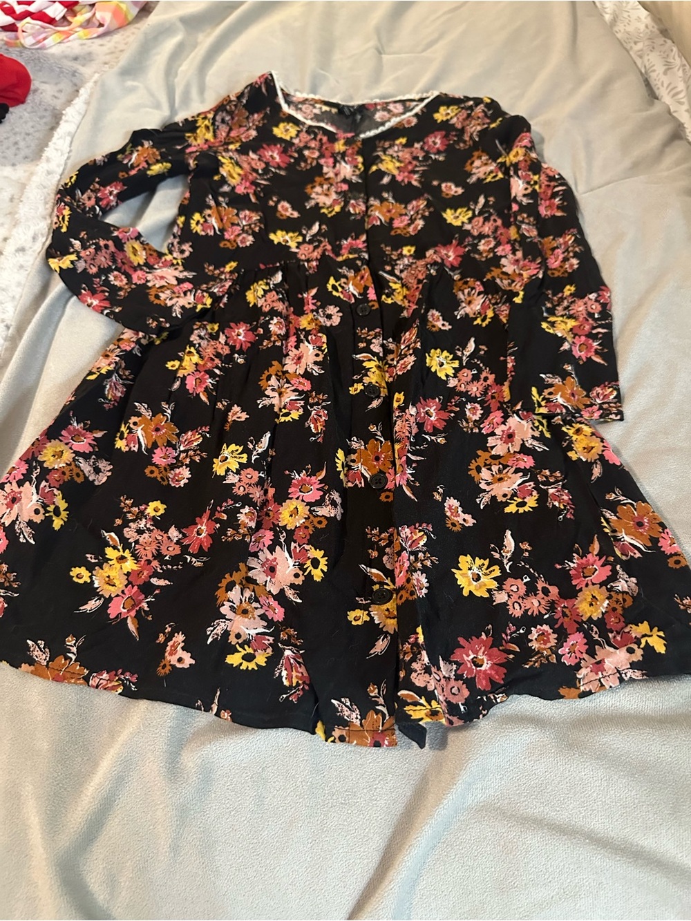 art class Black Floral Long-Sleeve Casual Dress with Pink and Yellow Flowers